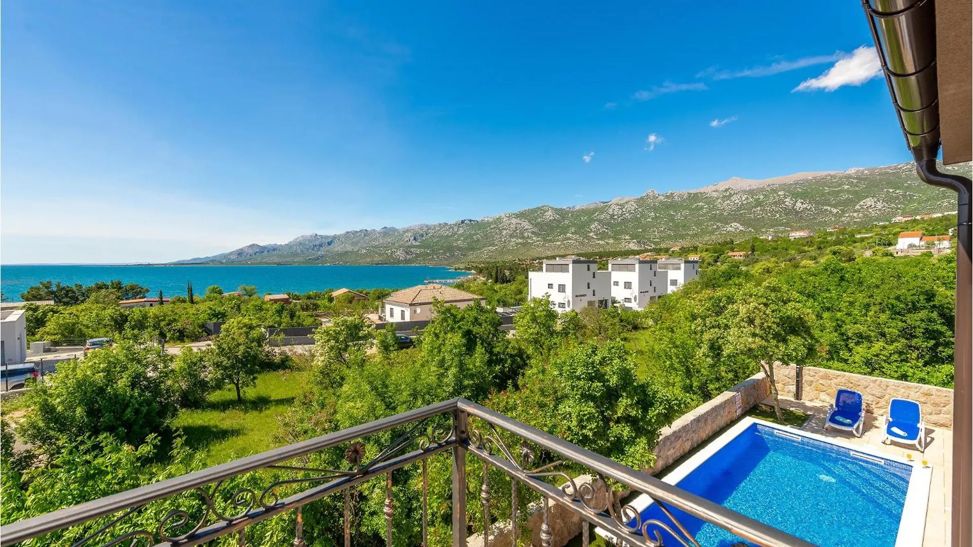 4 Bedroom Cozy Home In Rovanjska 0*,  Croatia